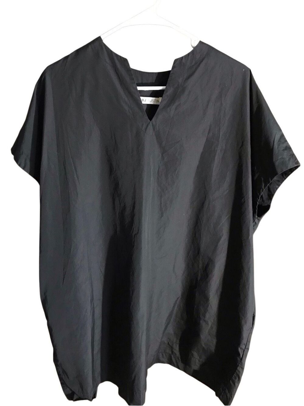 SBJ Austin The Mary Dress Black Dress Size One size Mallary Carroll V-neck